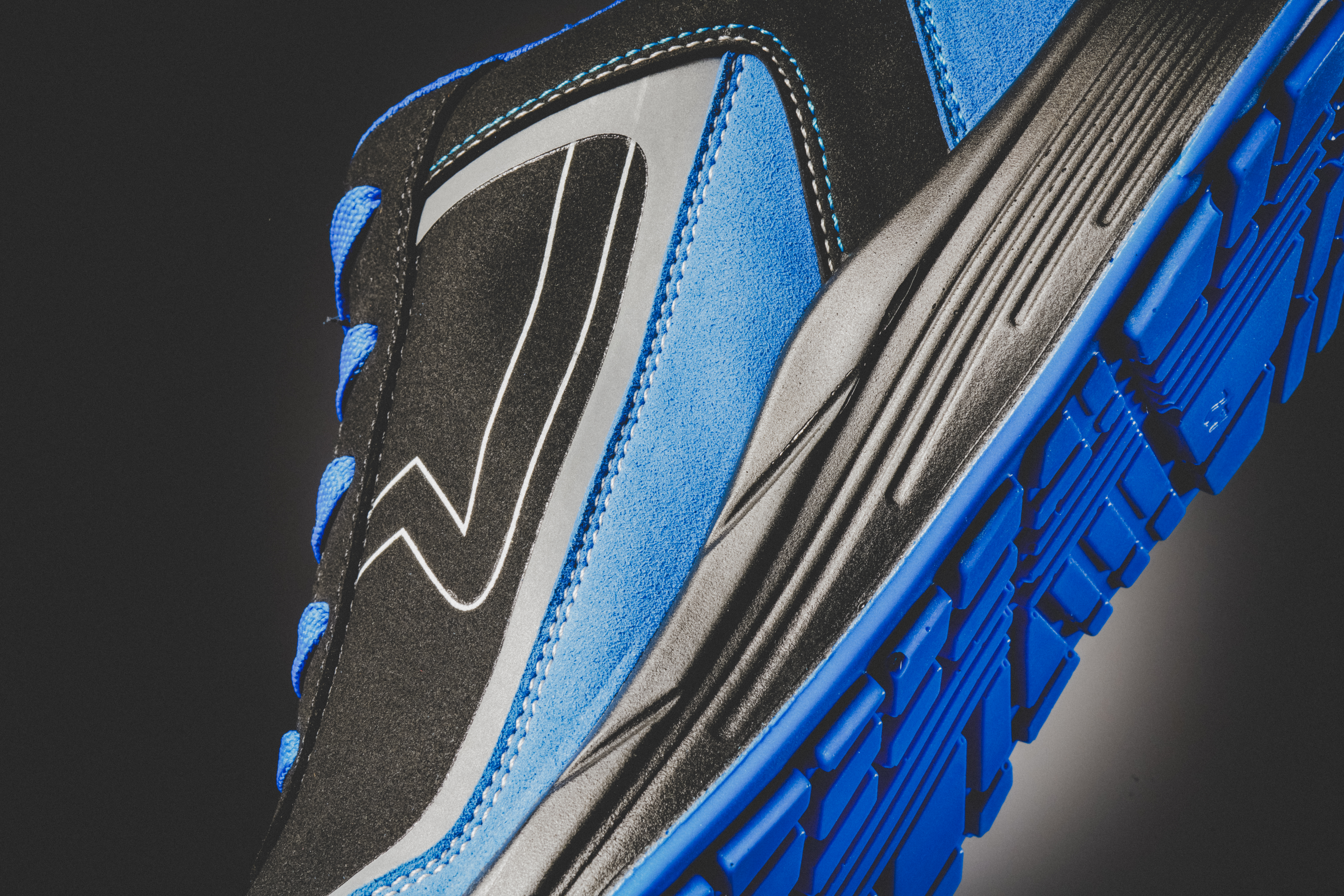 Zapatillas de seguridad Hamilton con suela de doble densidad, plantilla textil antiperforación COMPACT y diseño deportivo